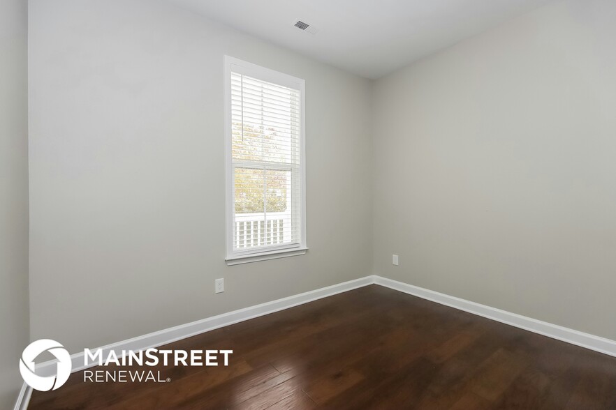 Building Photo - 19327 Windjammer Cir