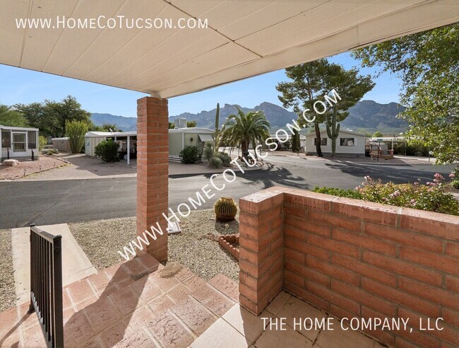 Building Photo - 10675 N Kilimanjaro Ave