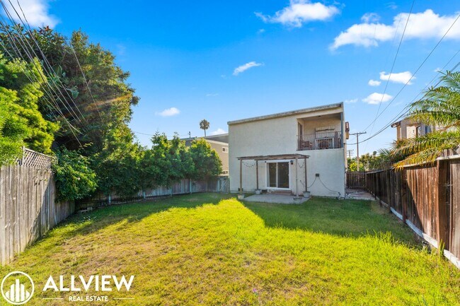 Building Photo - 34602 Calle Rosita