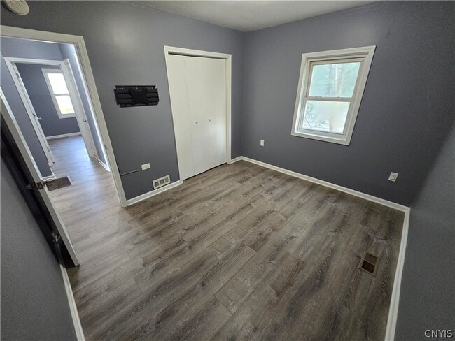 Building Photo - 2802 Lemoyne Ave