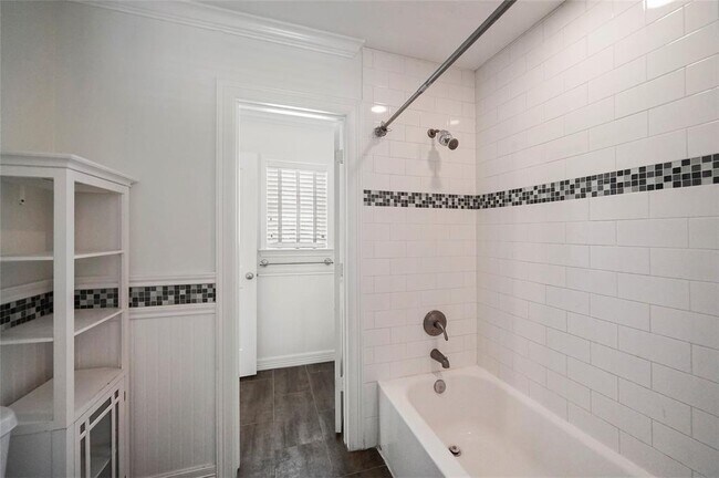 Building Photo - 3327 Arbor St