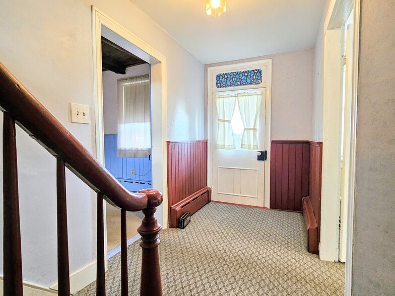 Building Photo - 453 Fruitville Pike