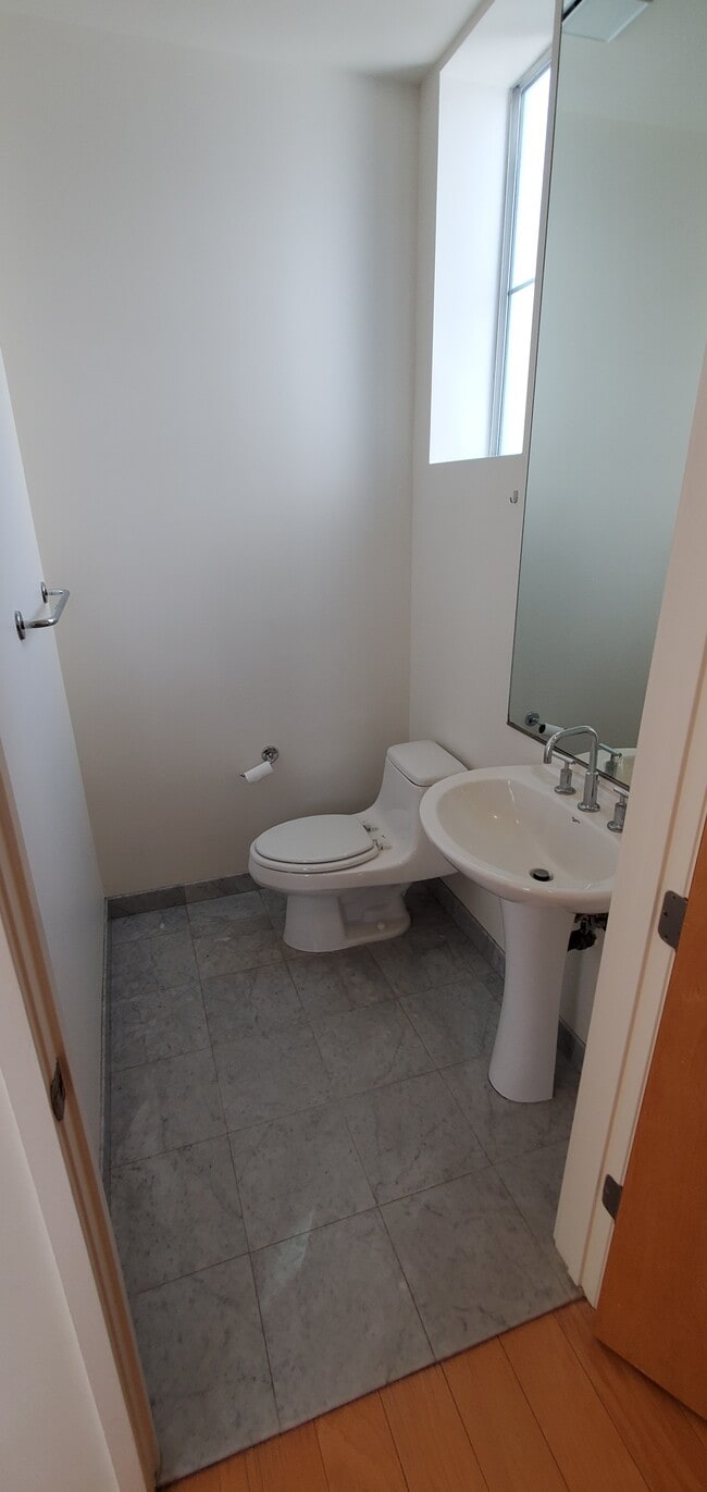 downstairs 1/2 guest bath - 5350 Playa Vista Dr