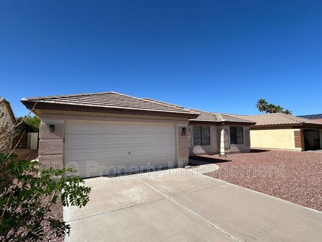 Building Photo - 13444 W Paradise Ln