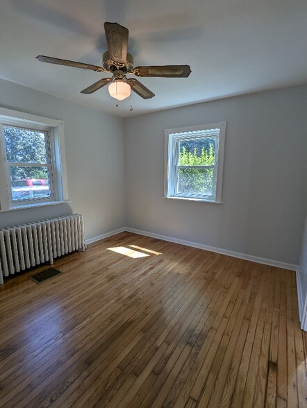 Building Photo - 1310 Whaland Rd