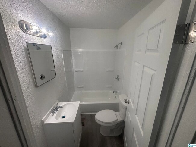 Building Photo - 1619 27th St N