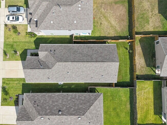 Building Photo - 9977 Tammy Ln