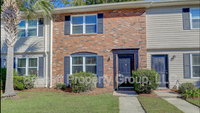 Building Photo - 415 Parkdale Dr
