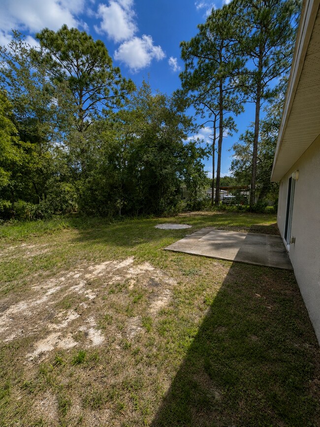 Building Photo - 12053 Centralia Rd