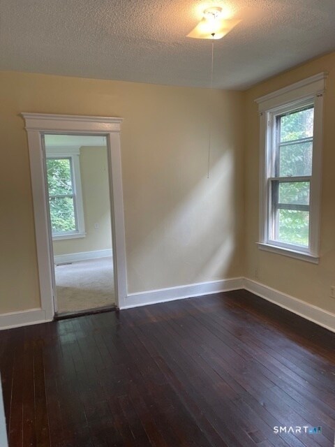 Building Photo - 29 Pardee Pl