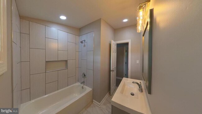 Building Photo - 2050 Nike Dr