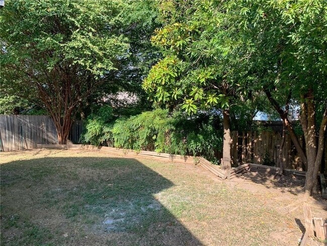 Building Photo - 11803 Lochridge Dr