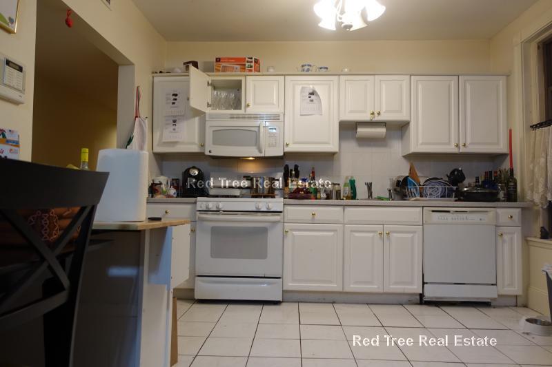 Building Photo - 12 Dean Rd