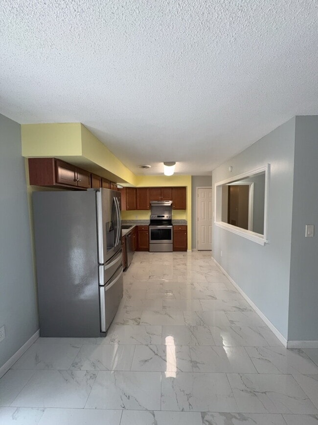 Building Photo - 110 Elwood Rd