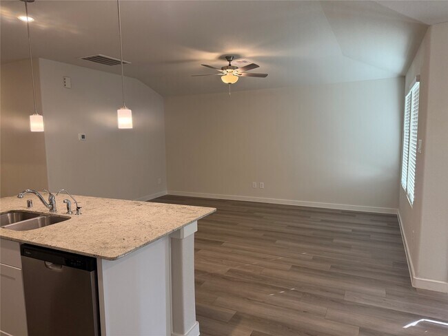 Building Photo - 18739 Frost Ridge Dr