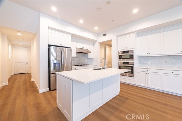 Building Photo - 172 Follyhatch