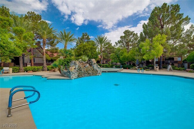 Building Photo - 2200 S Fort Apache Rd