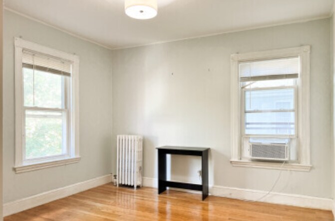 Building Photo - 14 Smythe St