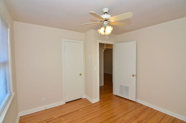 Building Photo - 5019 Raywood Ln