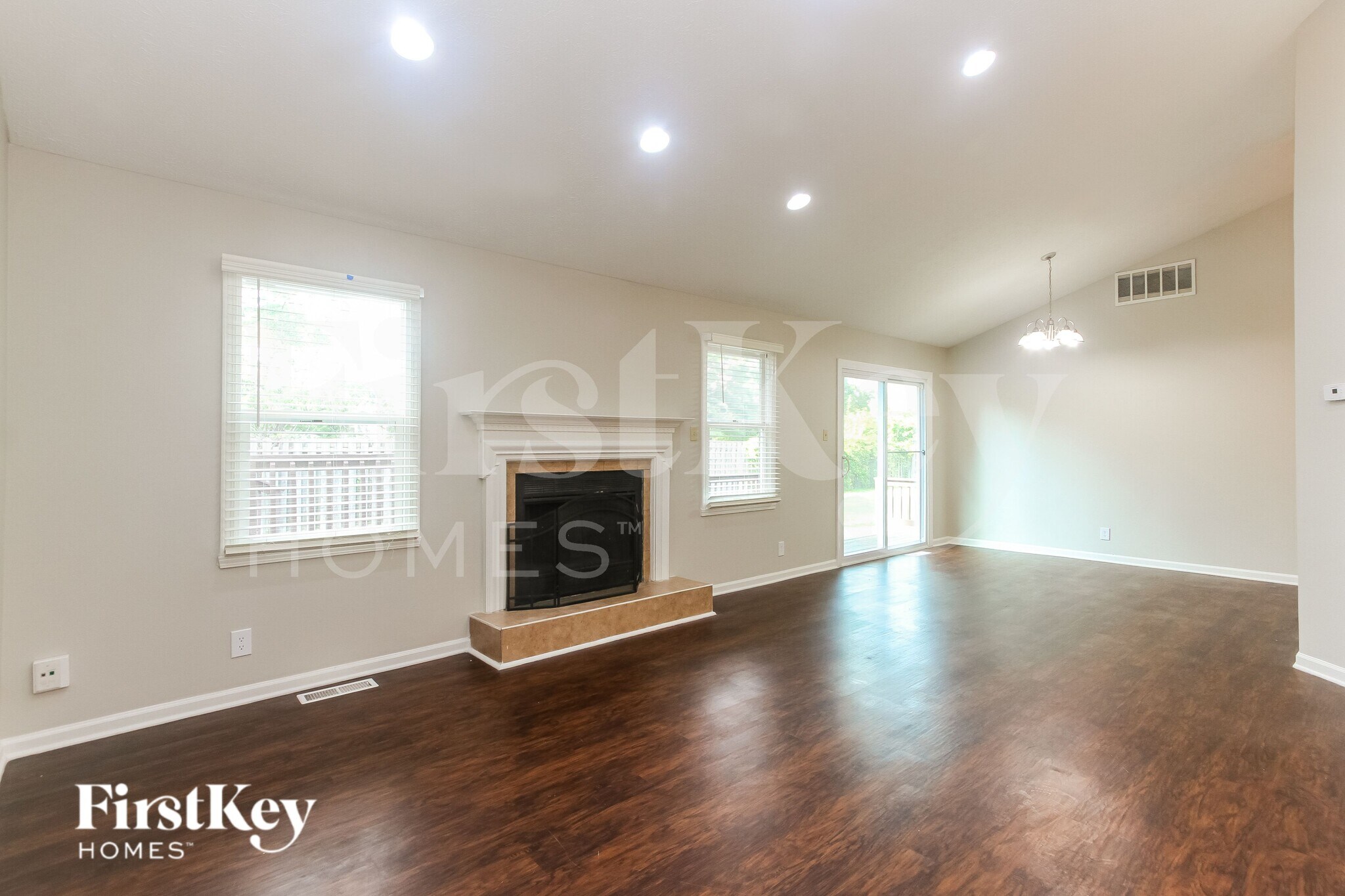 Building Photo - 5038 Deer Creek Pl
