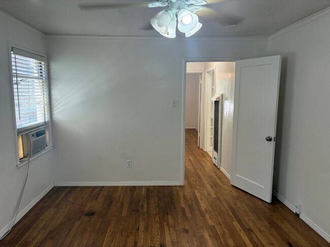 Building Photo - 3505 22nd St