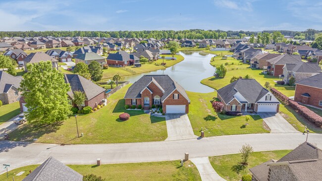 Building Photo - 1822 Lake Wateree Dr