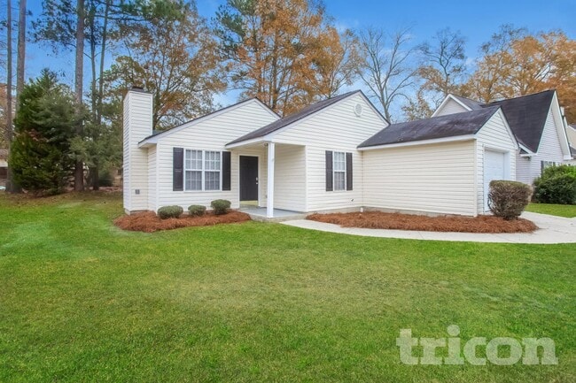 Building Photo - 120 Huntwood Trail