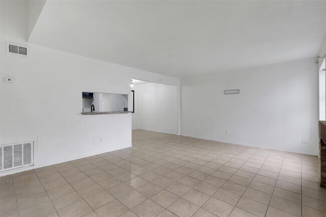 Building Photo - 12610 Ashford Meadow Dr