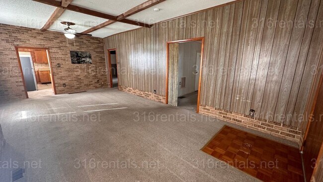 Building Photo - COMING SOON, PLEASE CHECK BACK