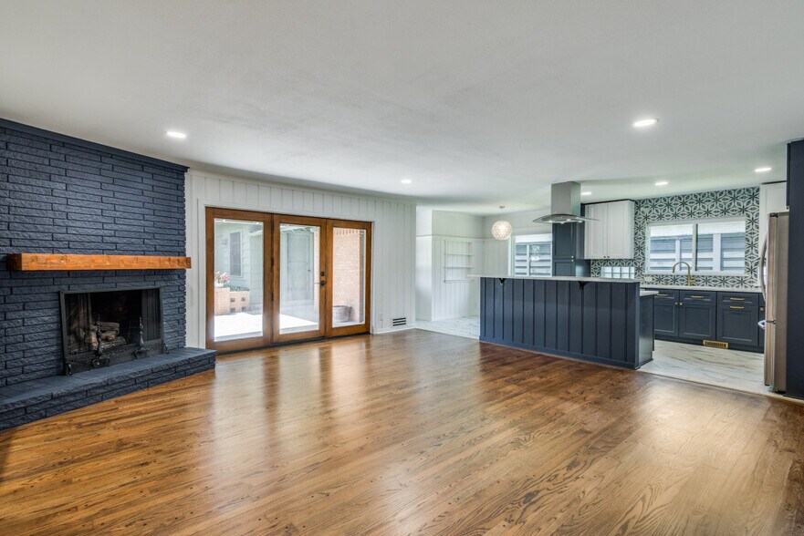 Building Photo - 4219 Briar Creek Ln
