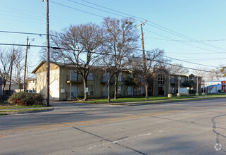 Building Photo - San Miguel Apartments