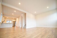 Building Photo - Beautiful 4 Bedroom 3.5 BA Home! Mother in Law Suite, Attached Garage & Top floor Bonus Room!