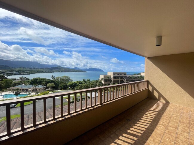 Building Photo - Beautiful 2 bedroom, 2 bath townhome