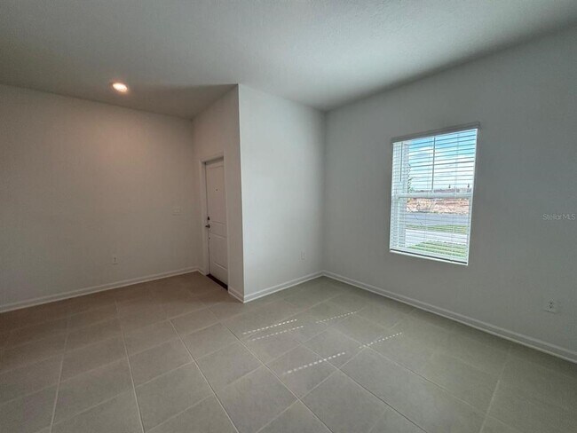 Building Photo - 6097 Meditation Dr