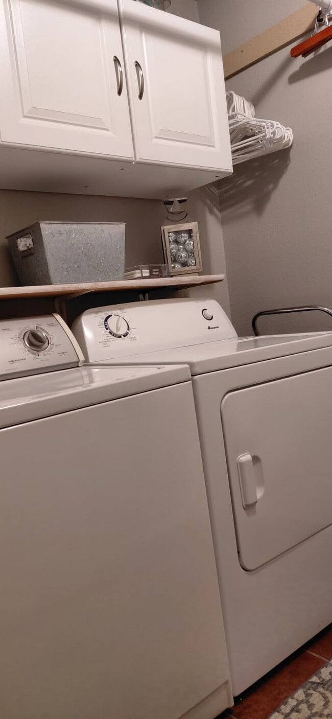 Building Photo - 10717 N 154th E Ave