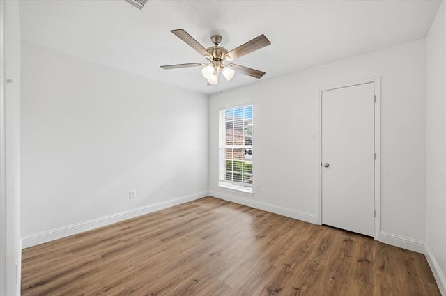 Building Photo - 7529 Meadowlark Ln N