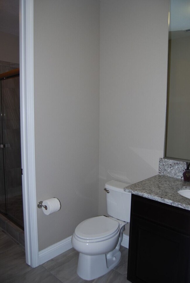 Building Photo - Stunning Single-Level Toll Bros. Home in G...