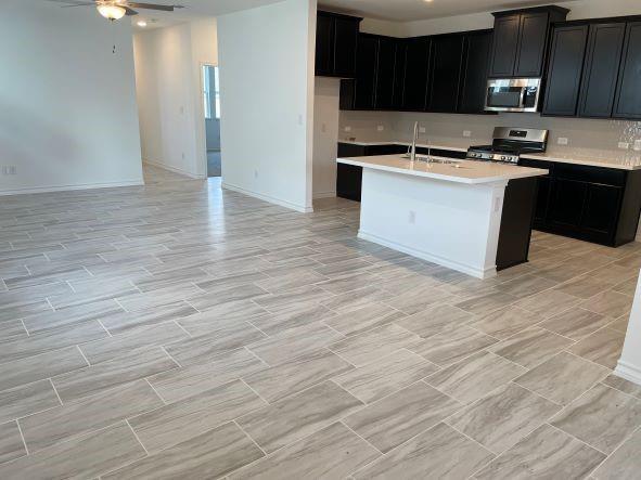 Building Photo - 401 Stinchcomb Rd