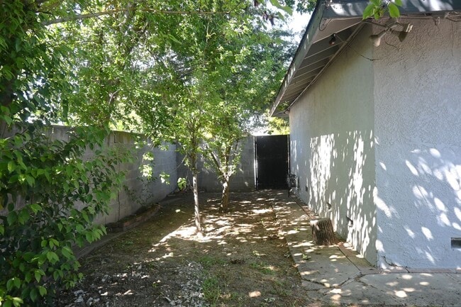 Building Photo - Resident Benefit Package Property