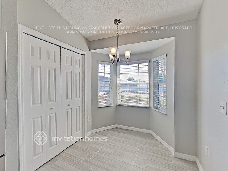 Building Photo - 6900 Cabernet Crossing