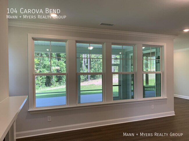 Building Photo - 104 Carova Bnd