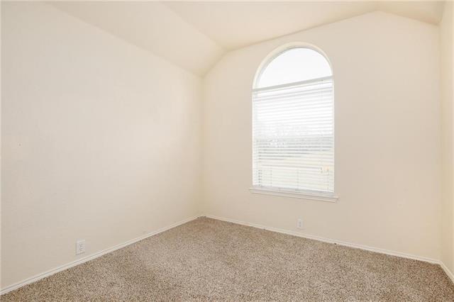 Building Photo - 2300 Trinity Ln