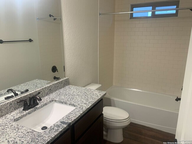 Building Photo - 10327 Candlewood Way
