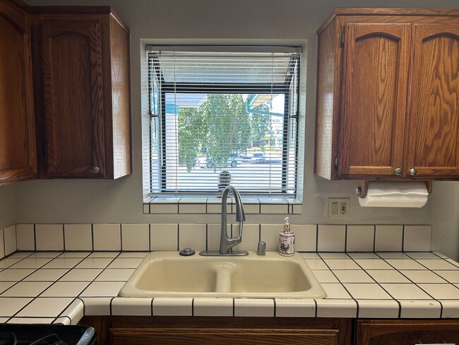 Building Photo - Great Location in the Heart of Auburn