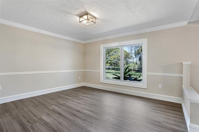 Building Photo - 2830 SE 31st St