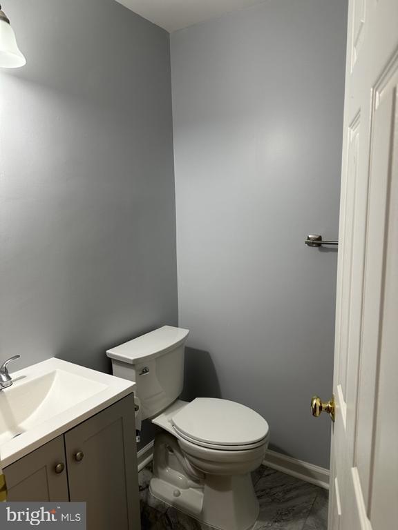 Building Photo - 22519 Maison Carree Square