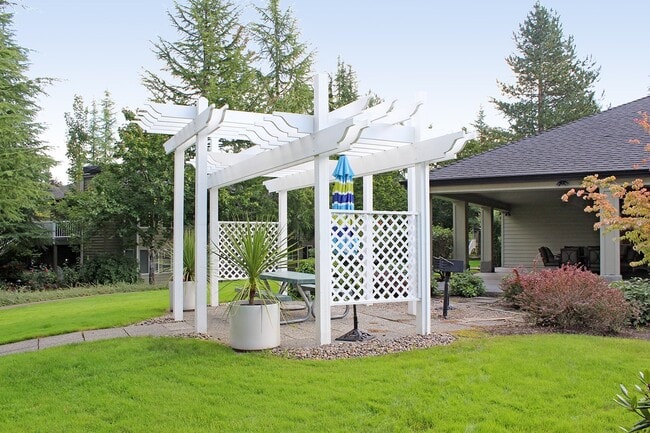 Building Photo - 5064 Foothills Dr