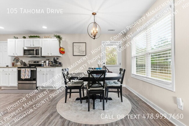 Building Photo - 105 Tahoma Dr