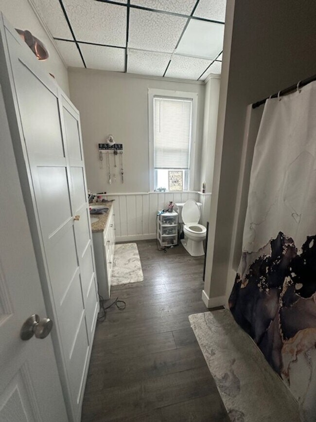 Building Photo - 1009 S 7th St