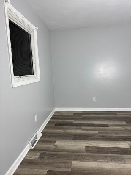 Bedroom 2 - 4152 W Curry Ct